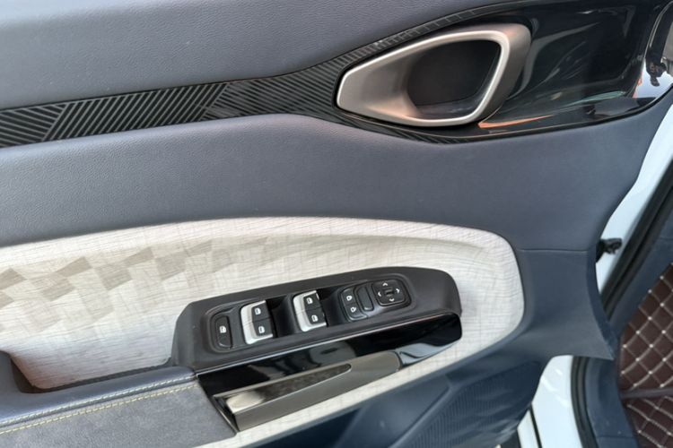 Used Baojun RM-5 2019 1.5T CVT 24-Hour Online Luxury Version 6 Seats
