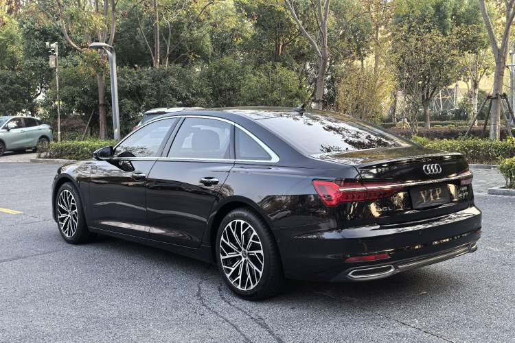 Used Audi A6L 2022 45 TFSI Prestige Elegant Edition
