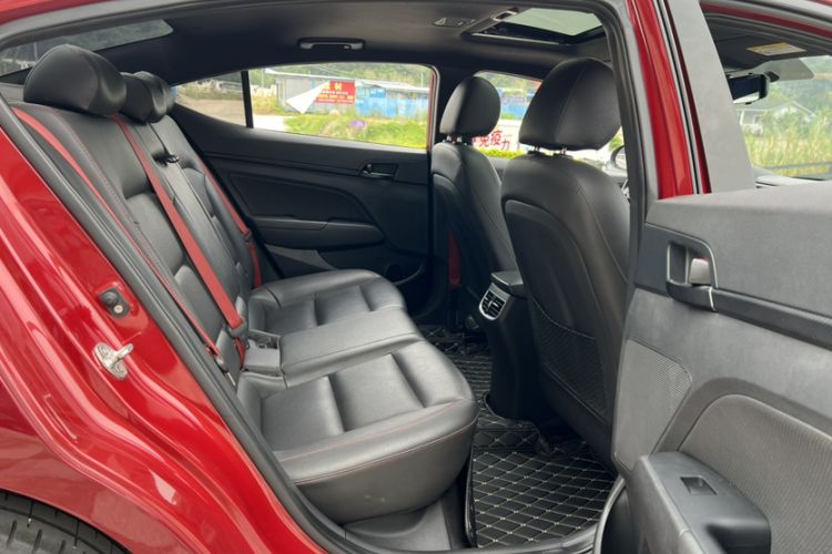 Used Hyundai Elantra 2019 1.4T Dual-Clutch Xuan Dong · Dynamic Model