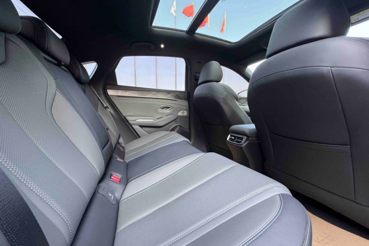 Used BYD Qin L 2025 DM-i Smart Drive 120KM Superior Model