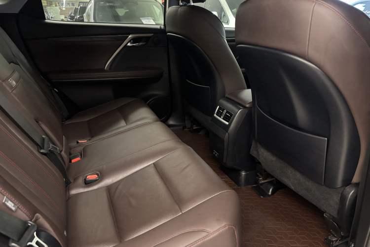 Used Lexus RX 2020 Revised Version 300 Two-Wheel Drive Comfort Edition