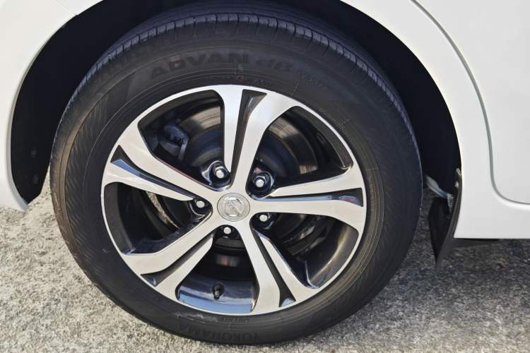 Used Nissan Tiida 2019 1.6L CVT Smart Drive Version China VI Standard
