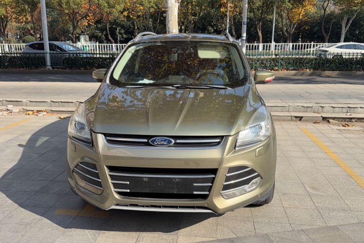 Used Ford Kuga 2015 2.0L GTDi Four-Wheel Drive Prestige Model
