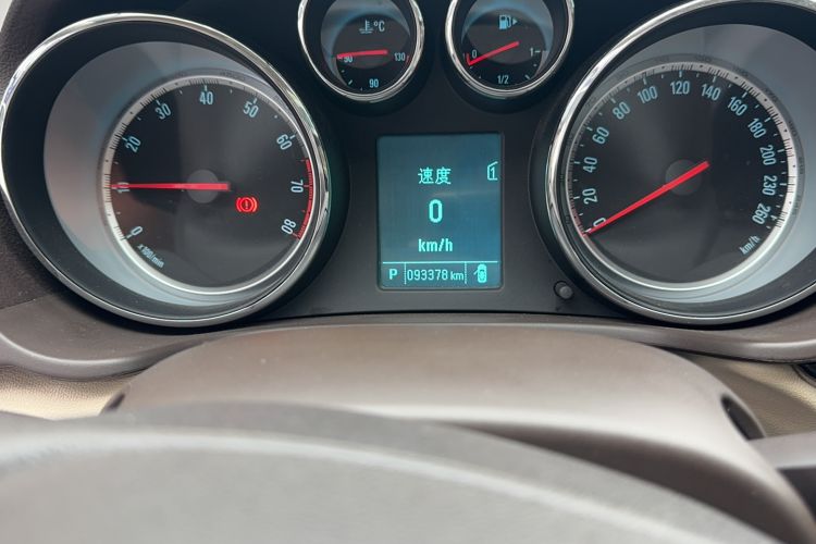 Used Buick Regal 2015 2.0L Leading Fashion Edition
