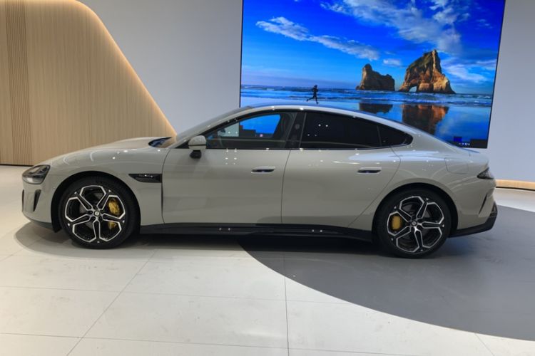 Used  SU7 2024 Rear-Drive Long-Range Intelligent Driving Version
