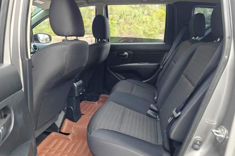 Used Nissan Livina 2013 Jinrui 1.6XL CVT Comfort Edition
