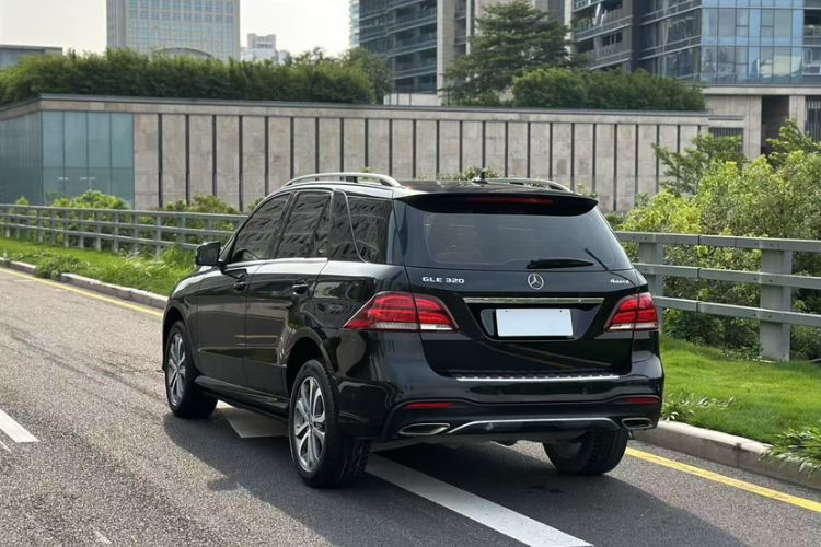 Used Mercedes-Benz GLE 2017 GLE 320 4MATIC Dynamic Model
