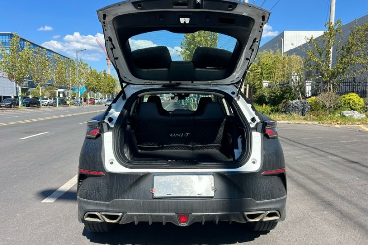 Used Changan UNI-T 2020 1.5T Prestige Version
