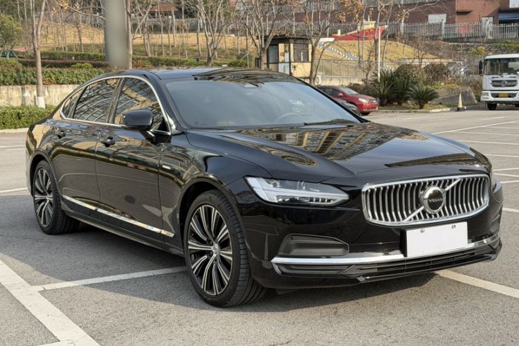 Used Volvo S90 2024 B5 Zhiyuan Luxury Edition