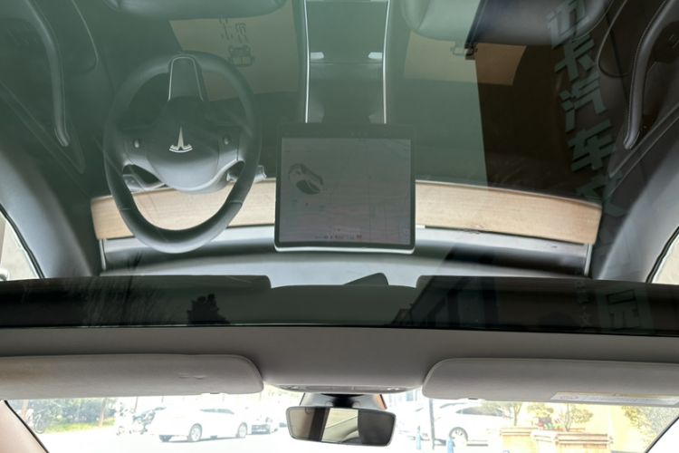 Used Tesla Model 3 2019 Long-Range Rear-Wheel-Drive Version
