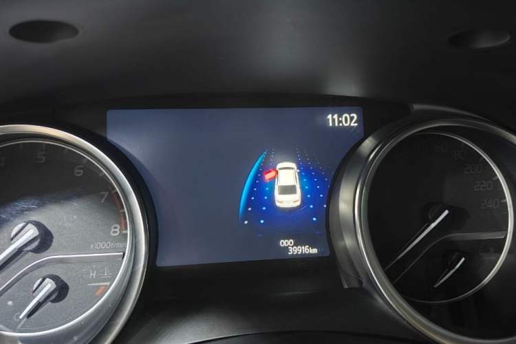 Used Toyota Camry 2021 2.0G Luxury Edition
