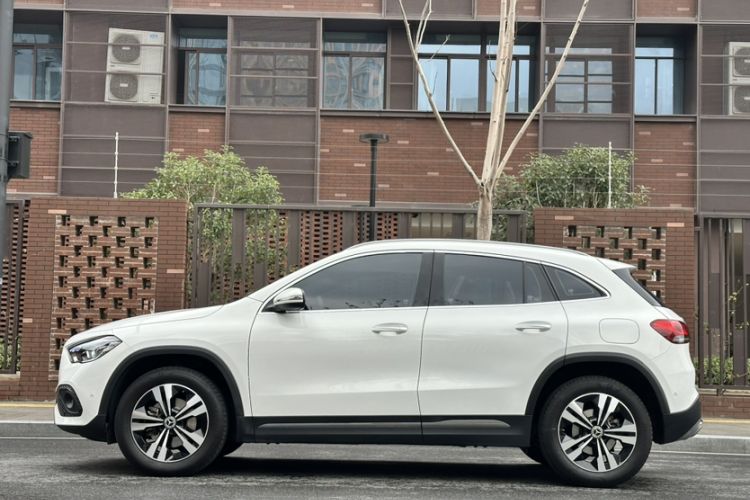 Used Mercedes-Benz GLA 2022 Facelifted GLA 200