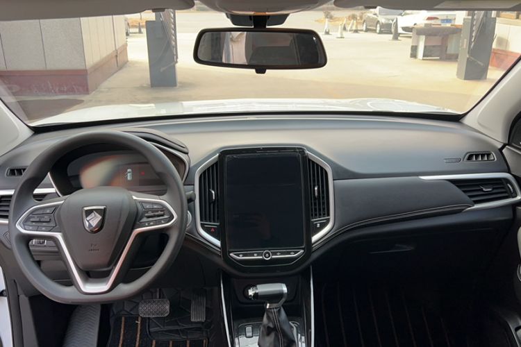 Used Baojun 530 2021 Global Car Anniversary Edition 1.5T CVT Luxury Model 7 Seats