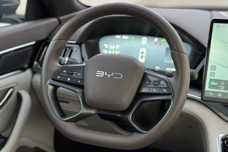 Used BYD Song PLUS New Energy 2025 DM-i Smart Drive 112KM Prestige Model
