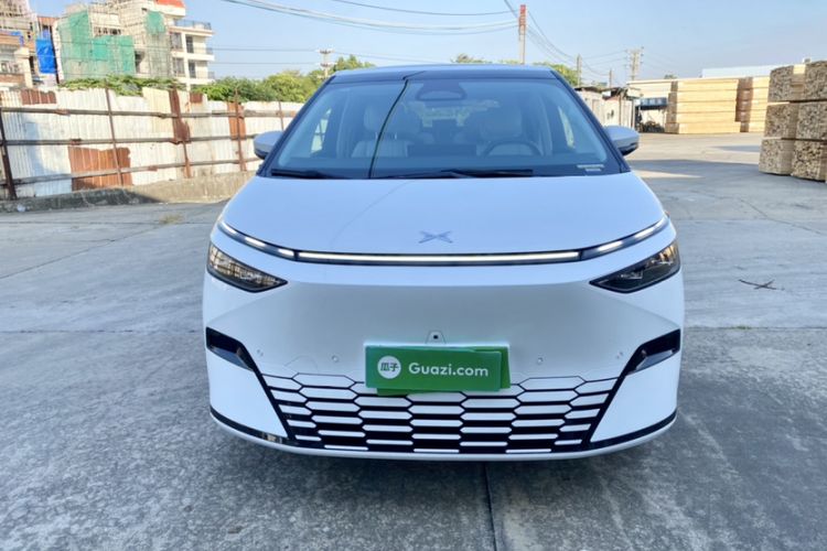 Used XPeng X9 2024 702 Ultra-Long Range Max
