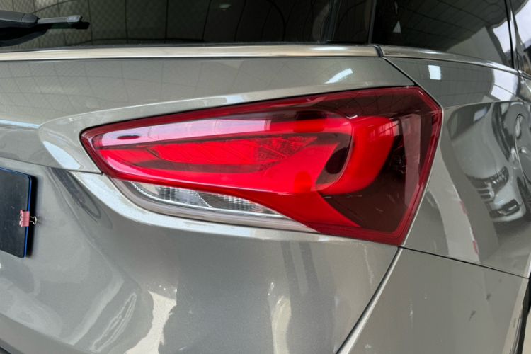 Used Buick GL6 2019 18T 6-Seater Connected Luxury Version China VI Standard
