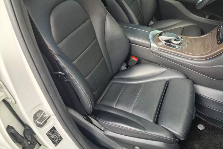 Used Mercedes-Benz GLC 2017 GLC 300 4MATIC Sport Edition