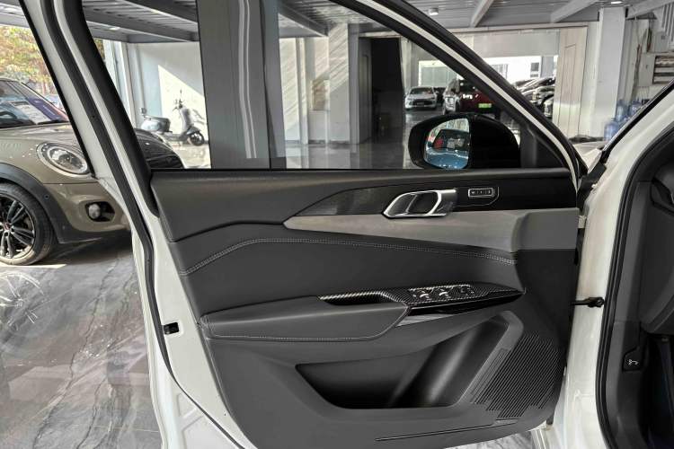 Used Lynk & Co 03 2022 1.5TD DCT JingPro
