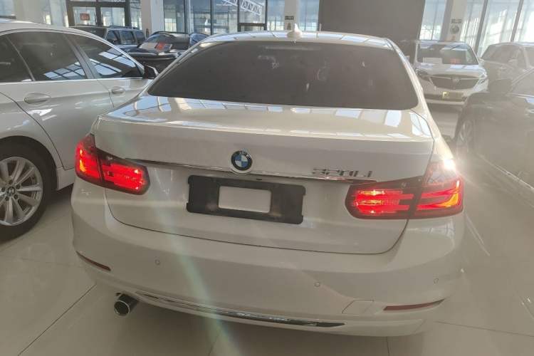 Used BMW 3 Series 2015 320Li Luxury Design Package Premium Edition
