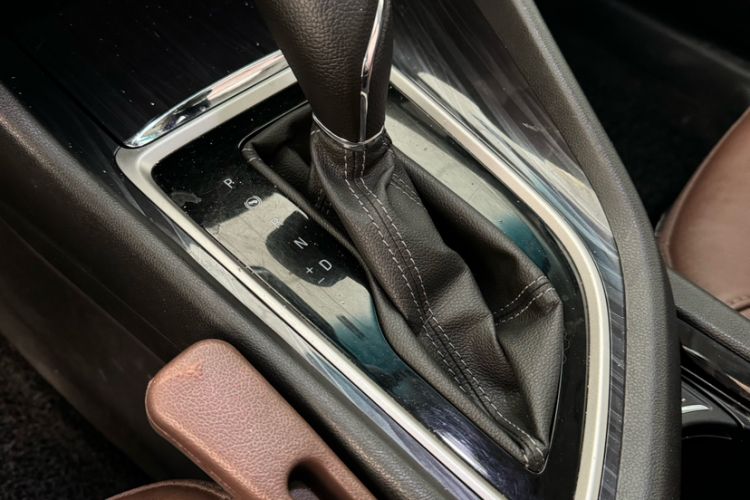 Used Buick GL6 2018 18T 6-Seater Luxury Model