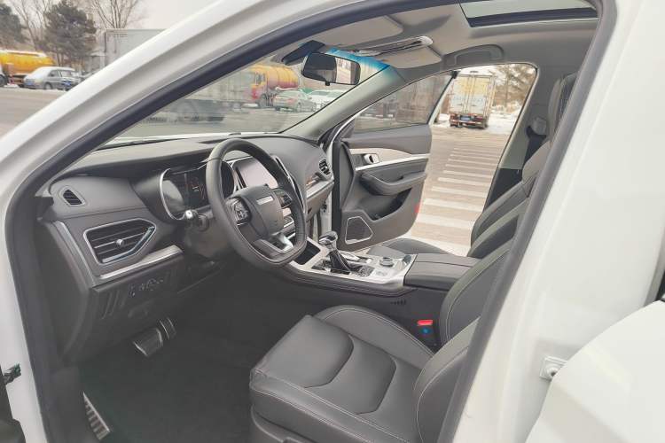 Used JETOUR X70 2022 1.5T DCT YueXing Edition 7 Seats
