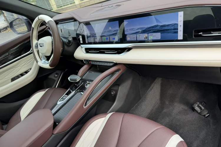 Used Geely Auto Monjaro L 2021 2.0TD DCT EVO Two-Wheel Drive Smart Luxury Version
