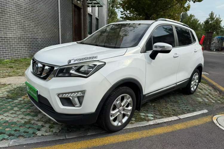 Used Changan CS15 2016 1.5L Manual Luxury Edition
