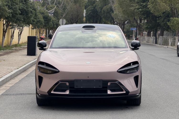 Used Xiaomi Auto YU7 2025 Ultra-Long Range All-Wheel Drive Pro Version
