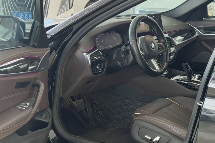 Used BMW 5 Series 2022 Restyled 525Li M Sport Package
