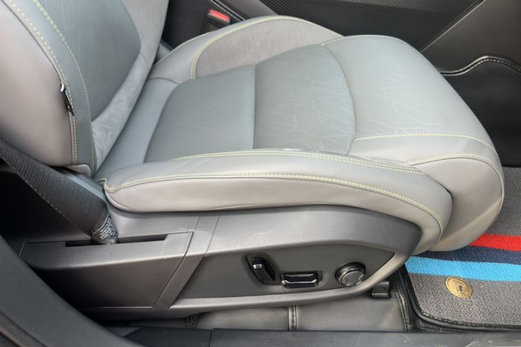 Used Lynk & Co 08 EM-P 2023 245km Ultra-Long Range Halo
