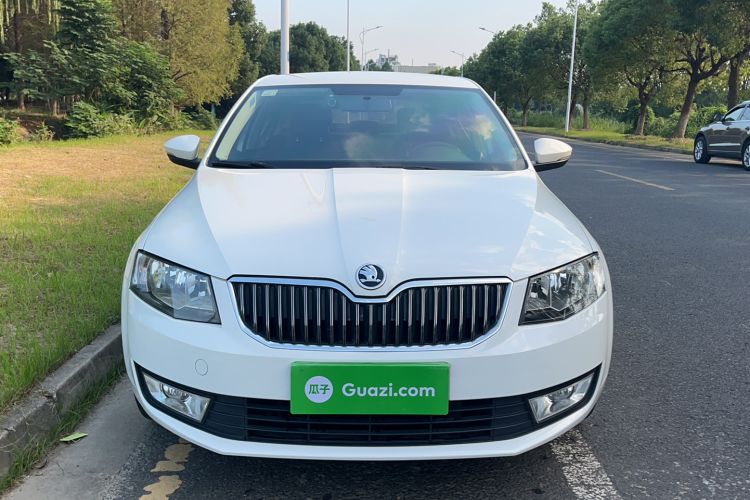 Used Skoda Octavia 2016 1.6L Automatic Chuanxing Edition
