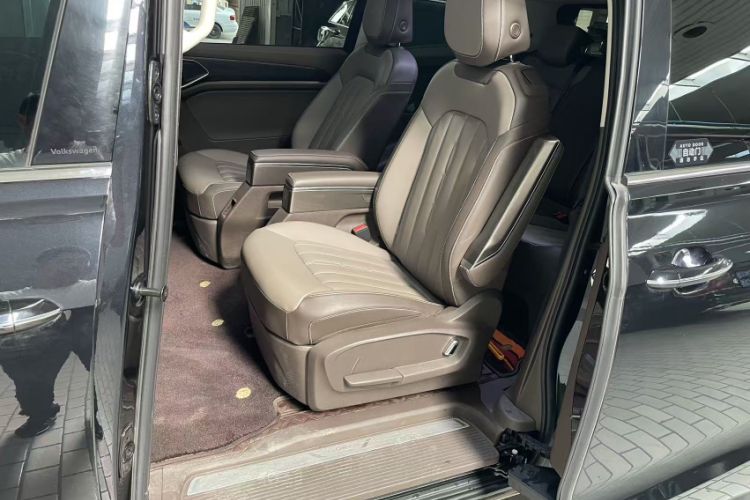 Used Volkswagen Viloran 2024 380TSI Luxury Edition
