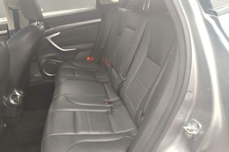 Used Wey VV7 2017 2.0T Flagship Edition
