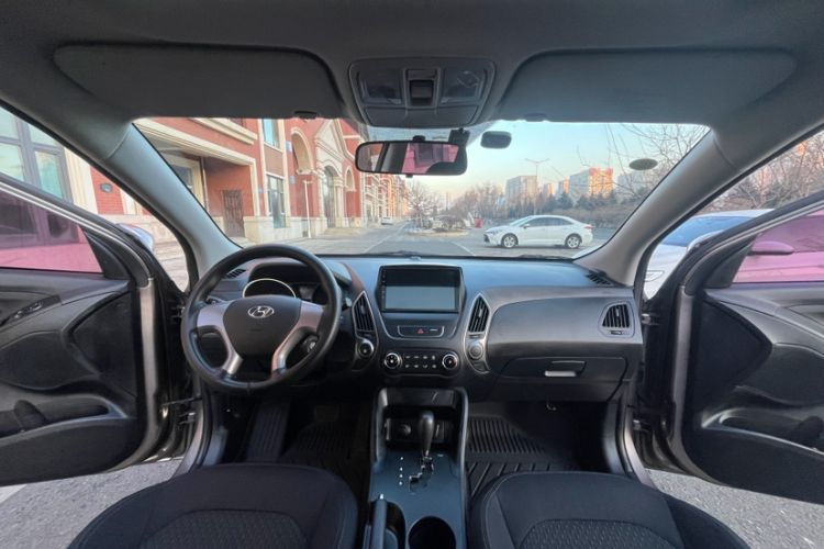 Used Hyundai ix35 2015 2.0L Automatic 2WD Comfort Edition China V Standard
