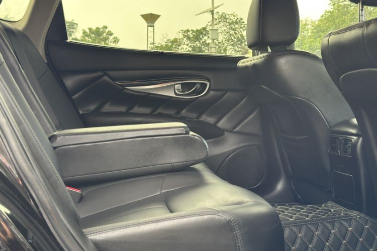 Used Infiniti Q70 2017 Q70L 2.5L Elite Edition
