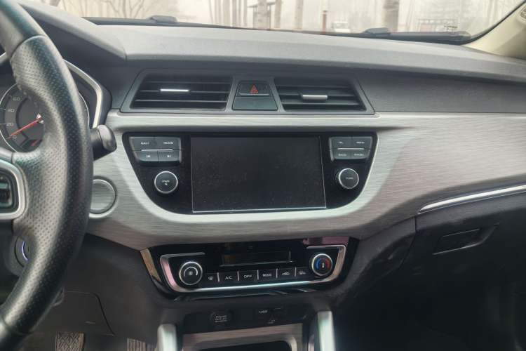 Used Geely Auto Vision X3 2017 1.5L Manual Luxury Model