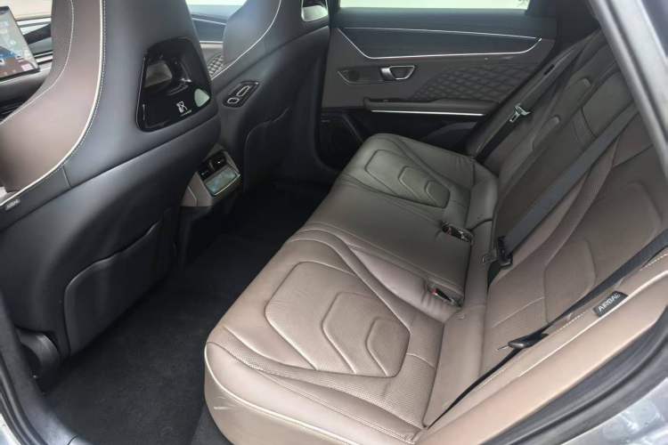 Used BYD Han 2022 DM-i 121KM Luxury Model
