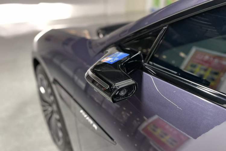 Used  12 2025 Ultra Extended-Range Edition
