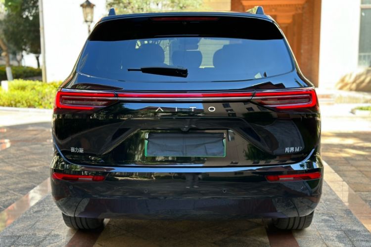 Used Hima AITO M7 2024 1.5T Intelligent Drive 4WD Ultra Version 5 Seats