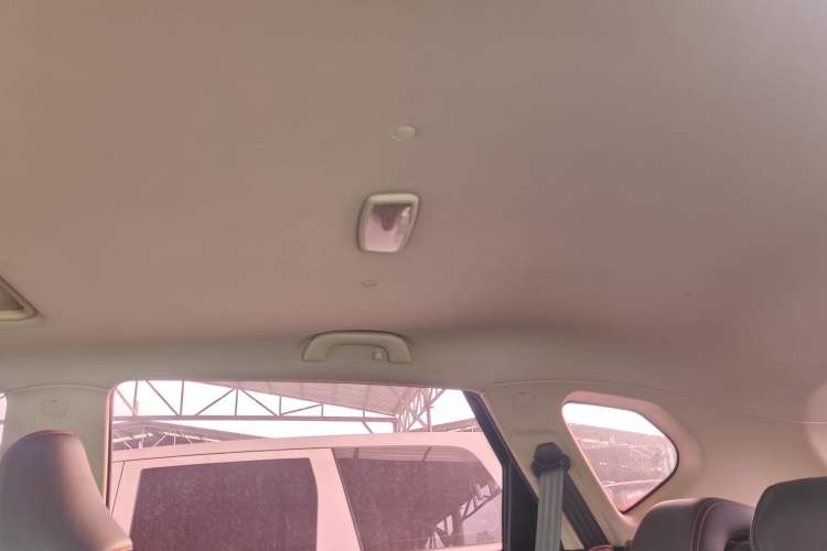 Used Baojun 560 2016 1.8L iAMT Luxury Model