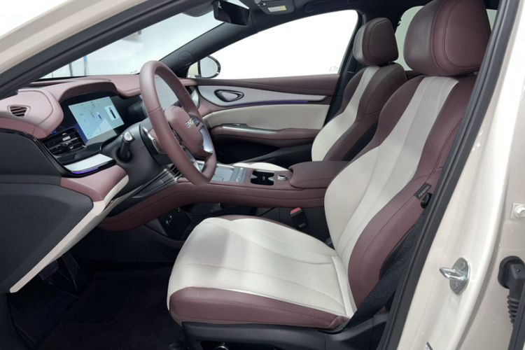 Used BYD Seal 07 DM-i 
