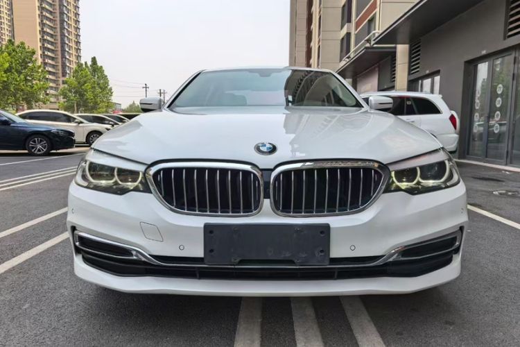 Used BMW 5 Series 2019 Facelifted 525Li Luxury Package
