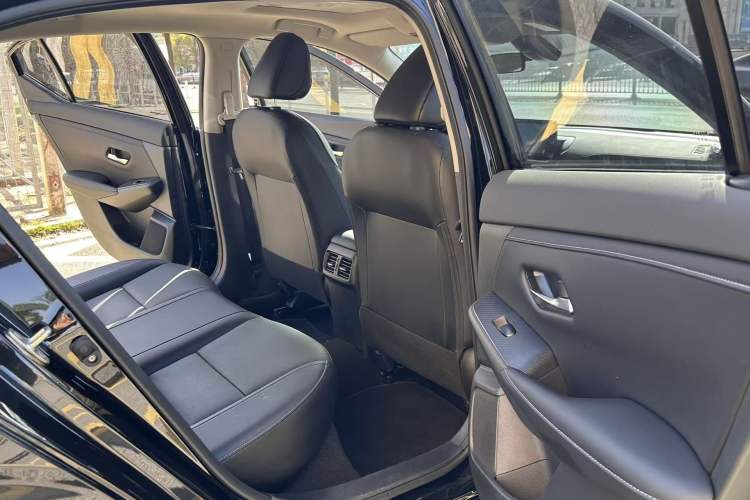 Used Nissan Sylphy 2022 1.6L XL CVT Enjoyment Edition
