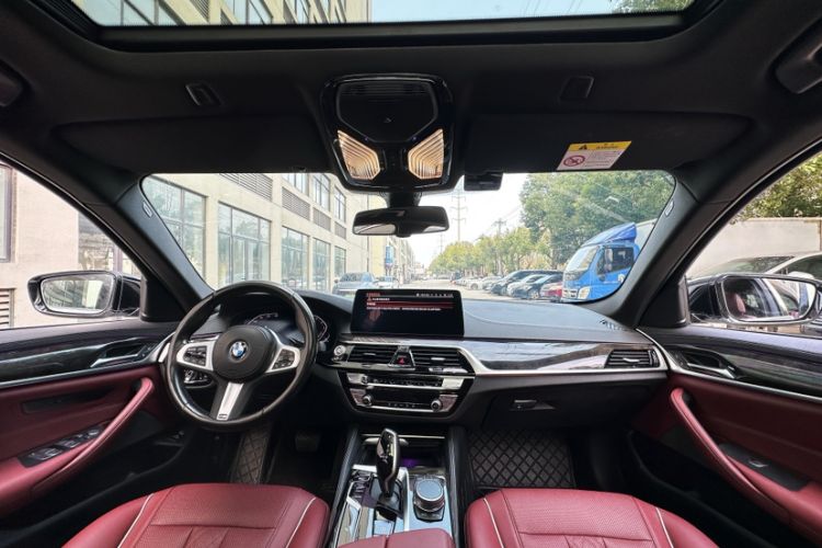 Used BMW 5 Series 2022 Second Facelift 525Li M Sport Package