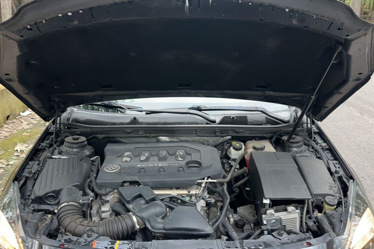 Used Buick Regal 2015 2.0L Elite Fashion Edition
