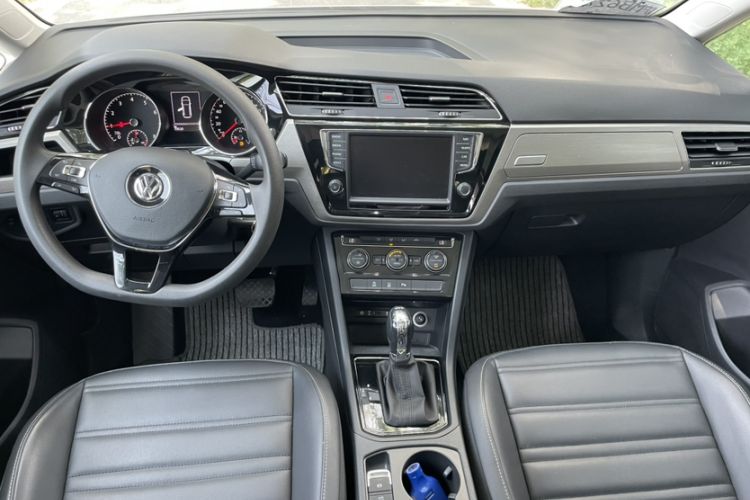 Used Volkswagen Touran 2018 Volkswagen Touran L 280TSI DSG Comfort Edition 7 Seats China V Emission Standard
