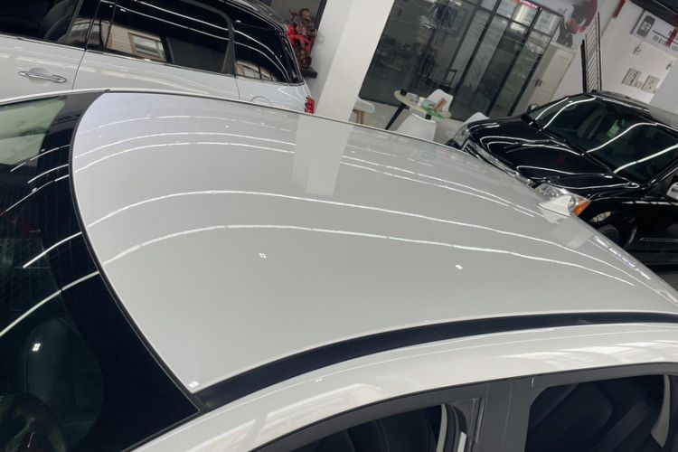 Used ORA iQ 2018 Smart Connectivity Model
