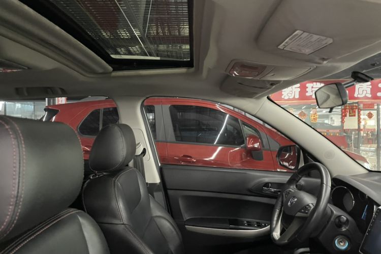 Used Changan CS35 2014 1.6L Automatic Luxury Model China IV Standard
