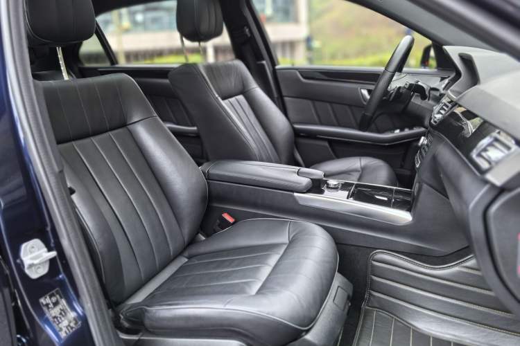 Used Mercedes-Benz E-Class 2015 E 260 L Sport Luxury Model
