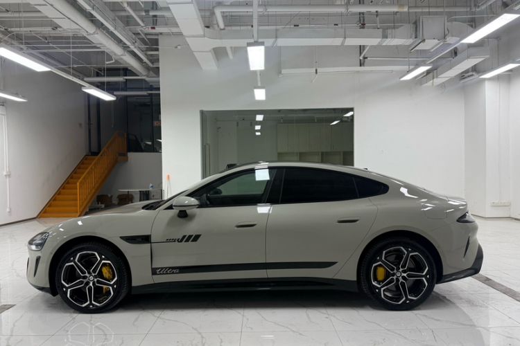 Used  SU7 2024 Four-Wheel Drive Ultra-Long Range Advanced Intelligent Driving Max Edition
